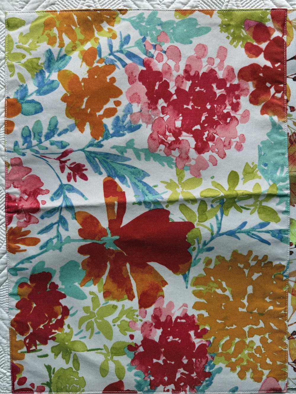 4 colorful Floral table mat Set with Rainbow Chevron Oven Mitts - Picture 8 of 10